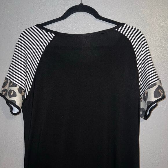 Black Short Sleeve Striped Sleeve Animal Print T-Shirt Dress Size Large - Picture 7 of 8